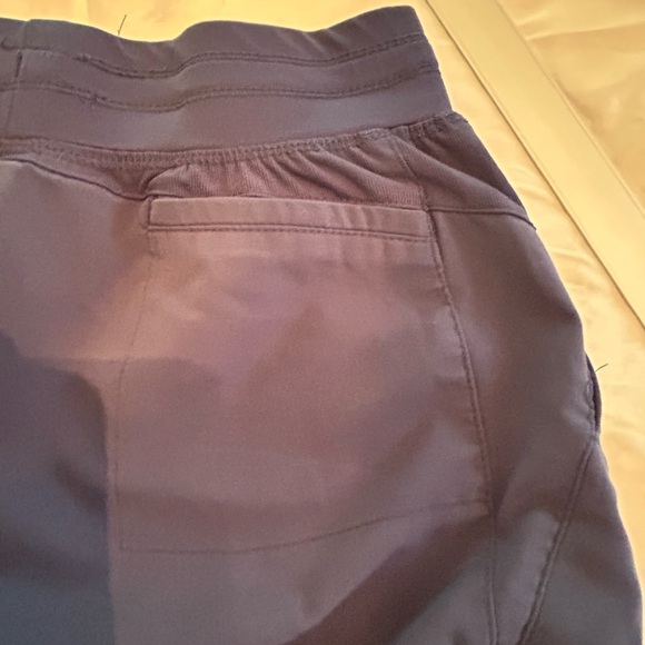 WonderWink Women’s Cargo Scrub Pants in Navy Blue - Picture 9 of 11